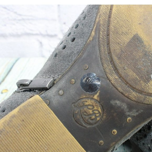 Lucky Brand Gray Suede Side  Zipper  Perforated Ankle Booties Size 6.5 M - Picture 8 of 9